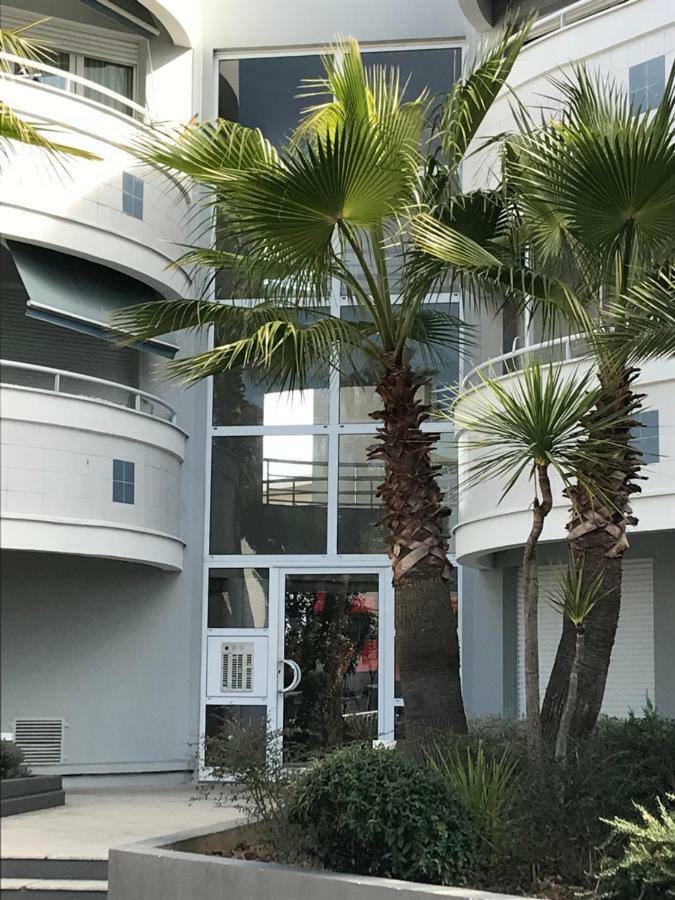 Acquamarina Apartment Villeneuve-Loubet Luaran gambar